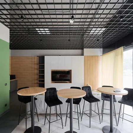 Apartmán Rent Like - Slonimskiego 2 Ii *